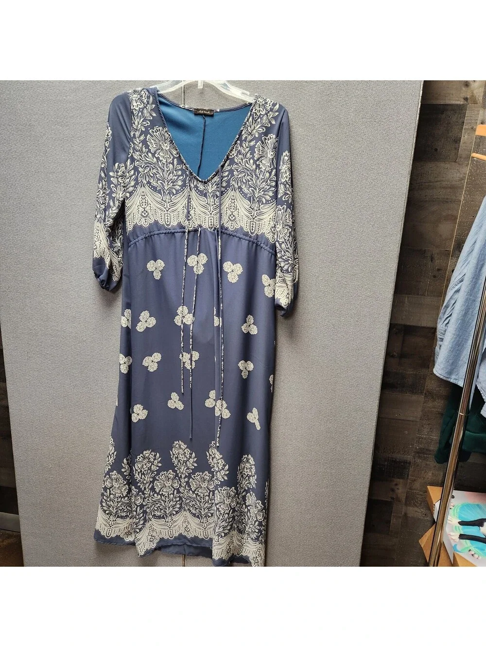 Wren & Ivory Boho White Birch Nakia Midi Dress in dusty blue Sz Tiny Snag